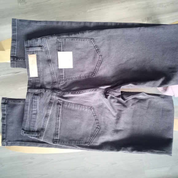 Part Two Women's Straight Leg Jeans - Picture 5 of 7
